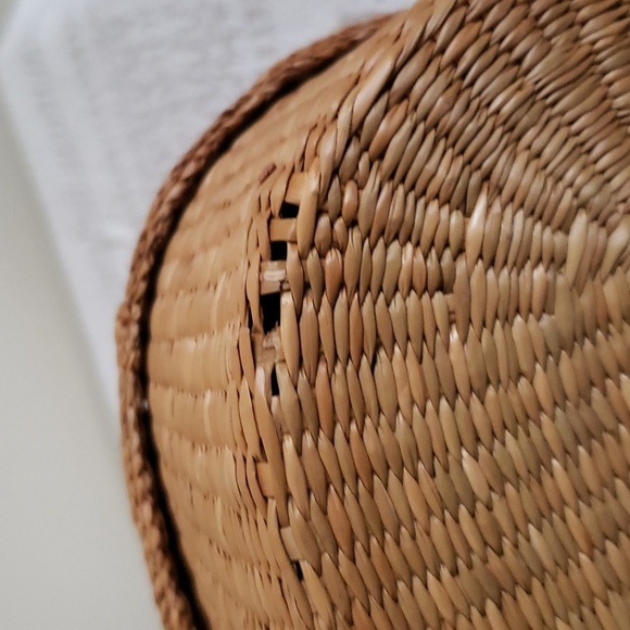 Vintage Lidded Oval Sweetgrass Trinket Basket Box, nesting basket - Picture 4 of 5